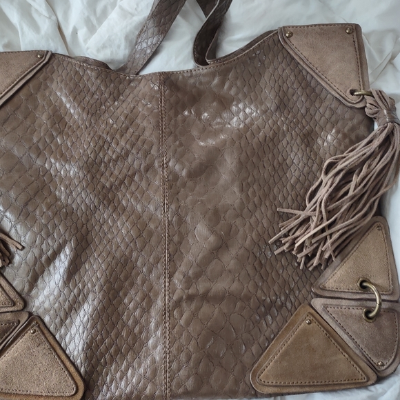 Jessica Simpson large purse - Picture 2 of 4